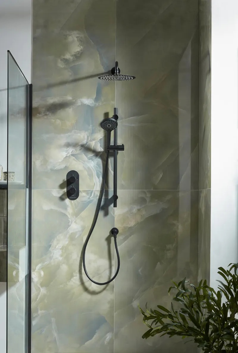 How to Style Black Showers and Taps: A Luxury Bathroom Design Guide