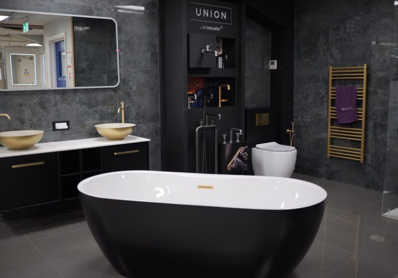 First store on Kilburn High Road, 1976